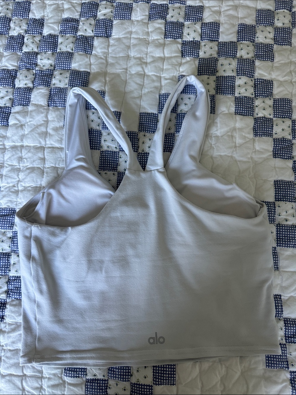 ALO Yoga Women's white Sports Bra - Picture 3 of 3